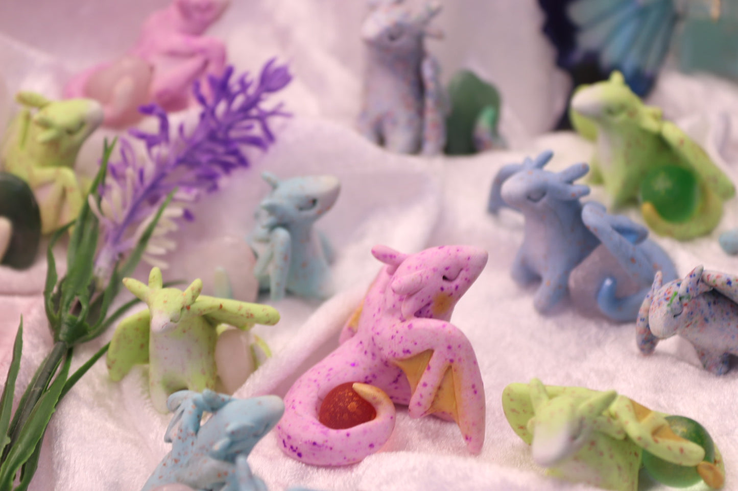 Crystal Keeper Hatchling - Small Sculptures