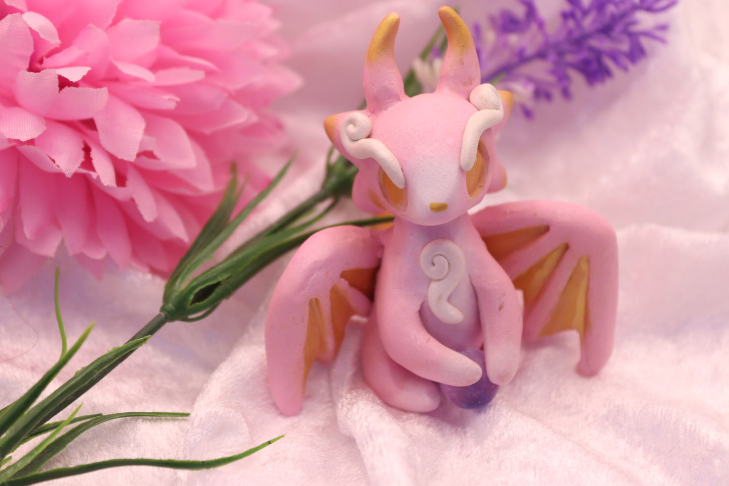 Little Dragon Companions - Medium Sculptures